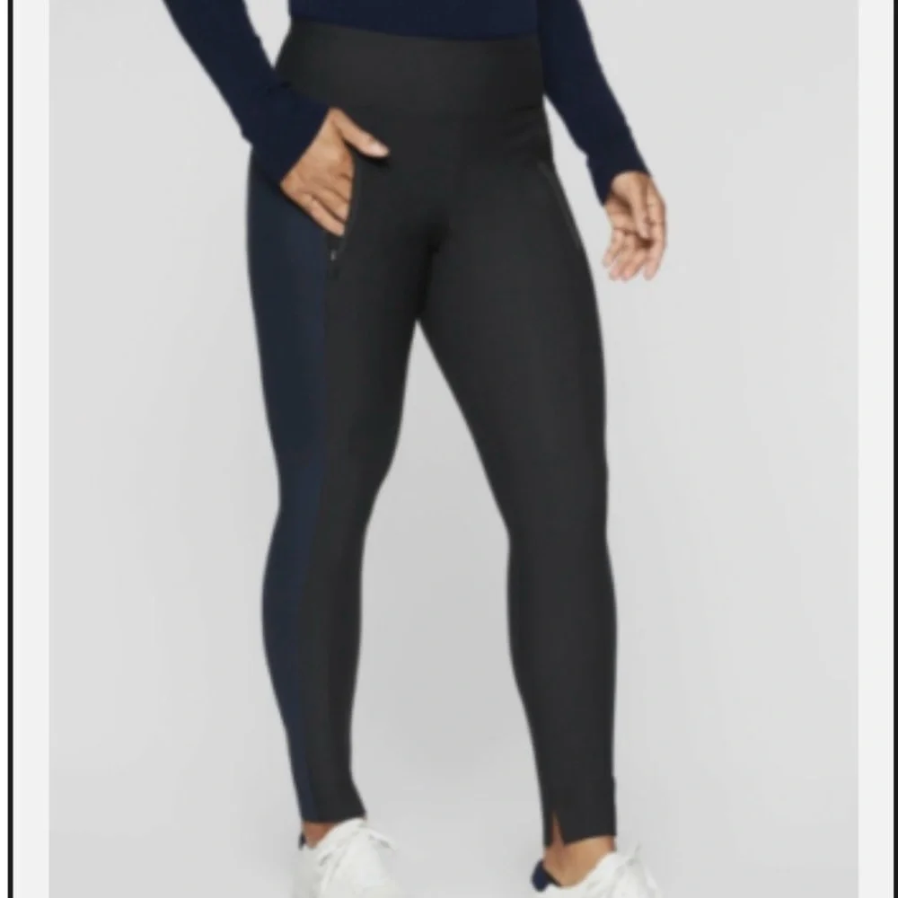 Athleta Stellar Two Tone Tight Black Navy Blue pant Size M